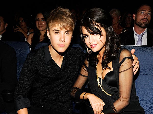 Selena Gomez And Justin Bieber Scandal Photos
