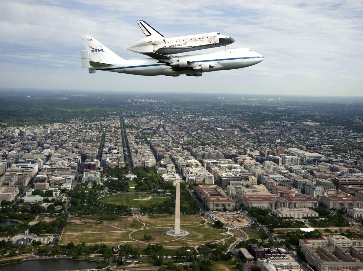 Space Shuttle Discovery Museum