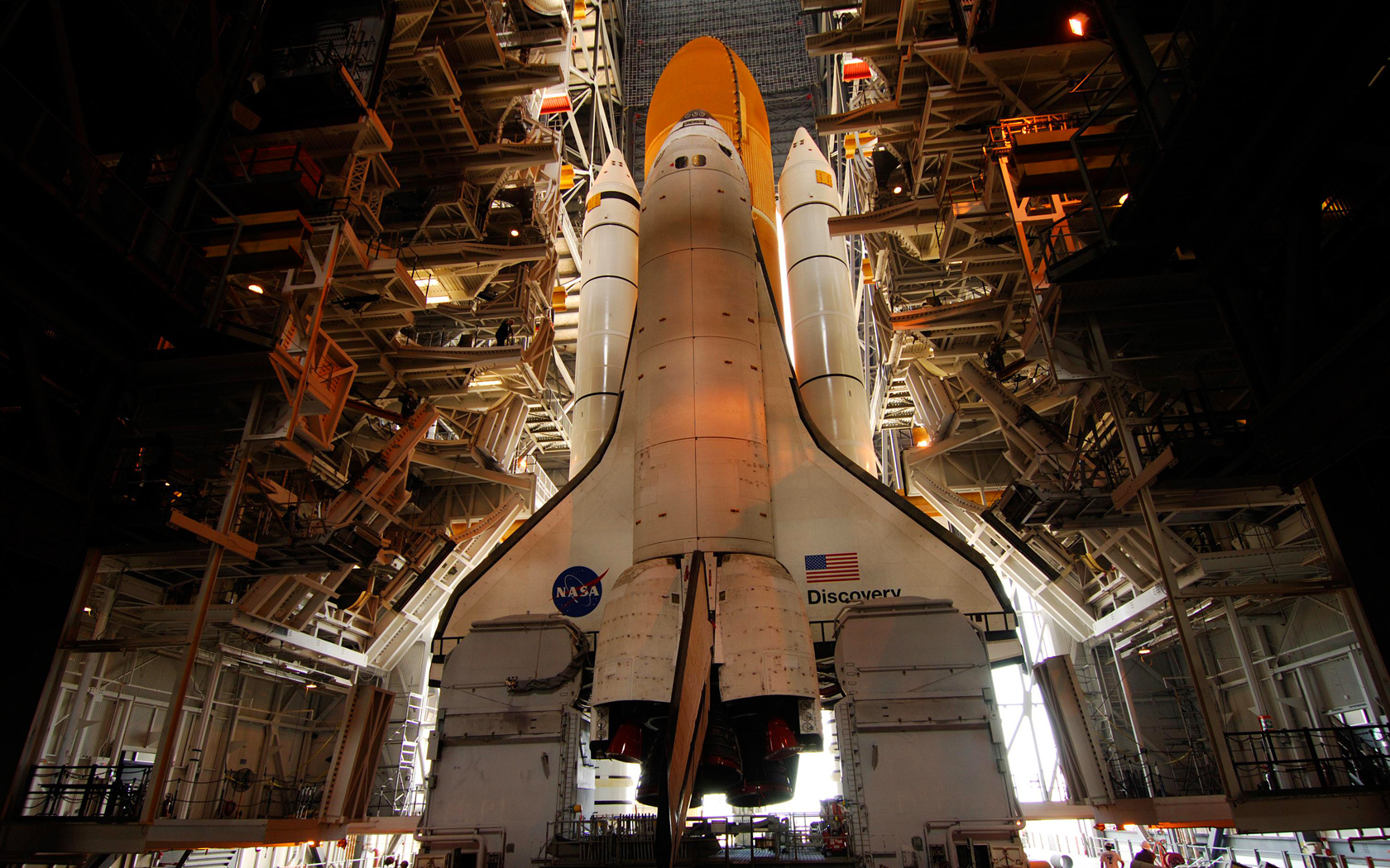 Space Shuttle Discovery Wallpaper