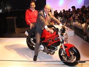 Sports Bikes In India With Price 2012