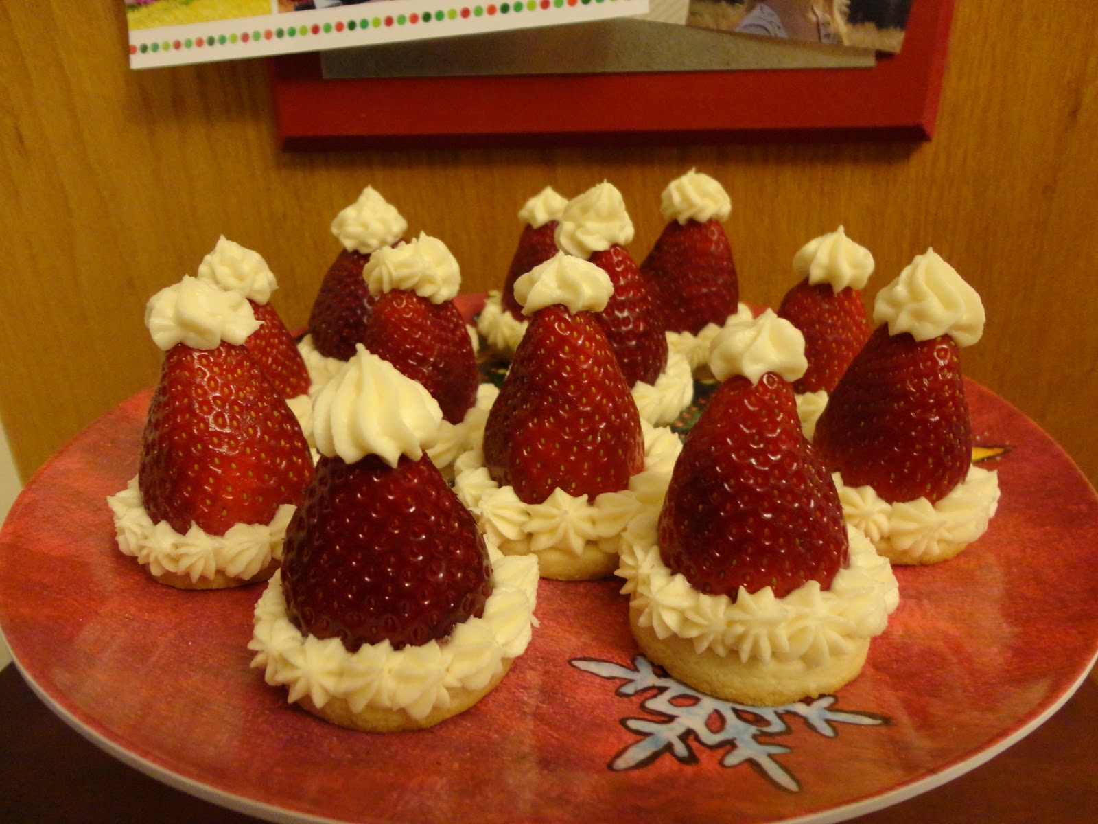 Strawberry Santa Hat Cupcakes Recipe