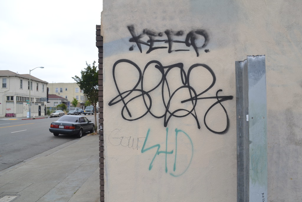 Street Tags Graffiti