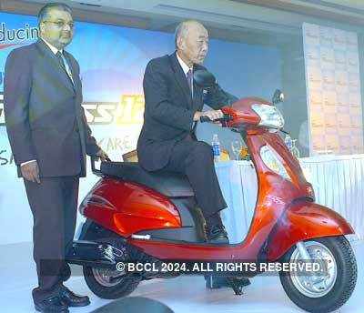 Suzuki Access 125 Colours India