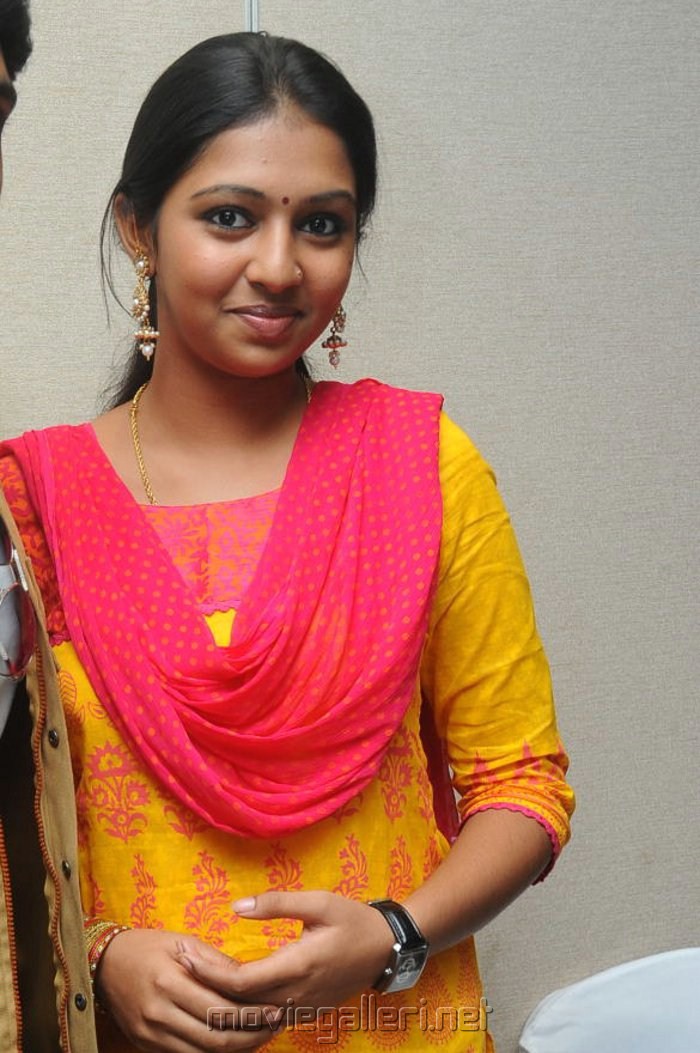 Tamil Actress Lakshmi Menon Images