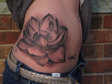 Tattoos For Girls On Hip Flowers