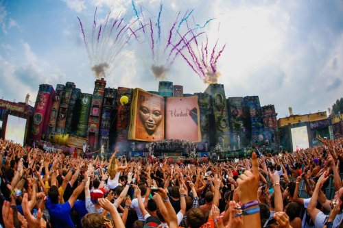 Tomorrowland Festival 2011 Attendance