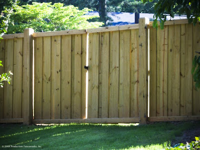 Wooden Privacy Fences Pictures